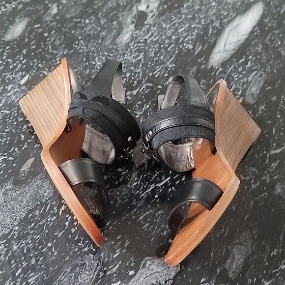 COACH PAM SIG C LOGO LEATHER WEDGE HEELS SANDALS - Picture 12 of 16